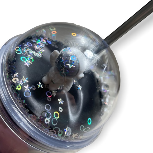 Kids Astronaut Space Theme Purple Black Glitter Cup With Straw NWOT - Picture 4 of 5